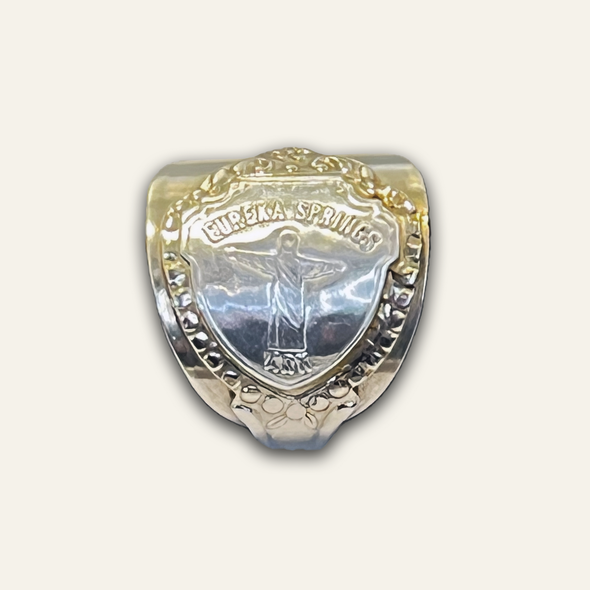 Vintage spoon ring made from a Eureka Springs souvenir spoon.