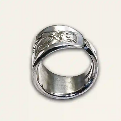 Puss In Boots vintage silver-plate spoon ring side view