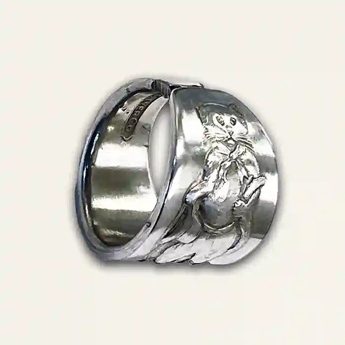 Unique Puss In Boots classic silver-plate spoon ring with silhouette
