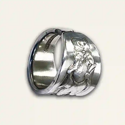 Unique Puss In Boots classic silver-plate spoon ring with silhouette