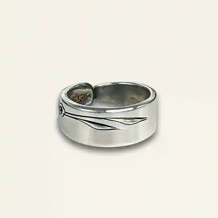 Vintage spoon ring with ornate silverplate detail