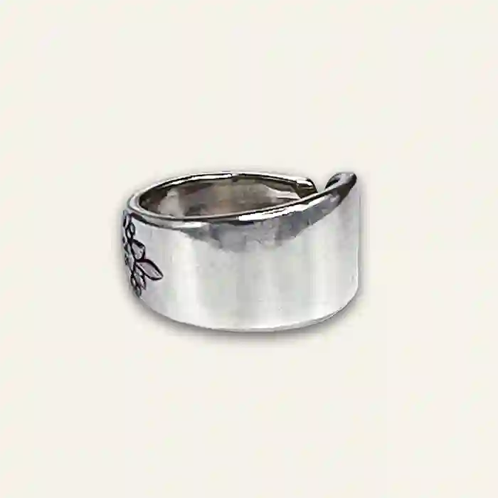 Vintage silverware jewelry ring with elegant shaping