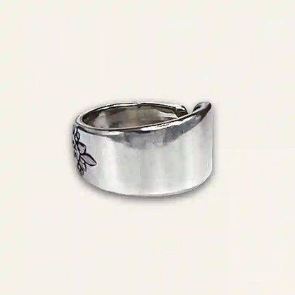 Vintage silverware jewelry ring with elegant shaping