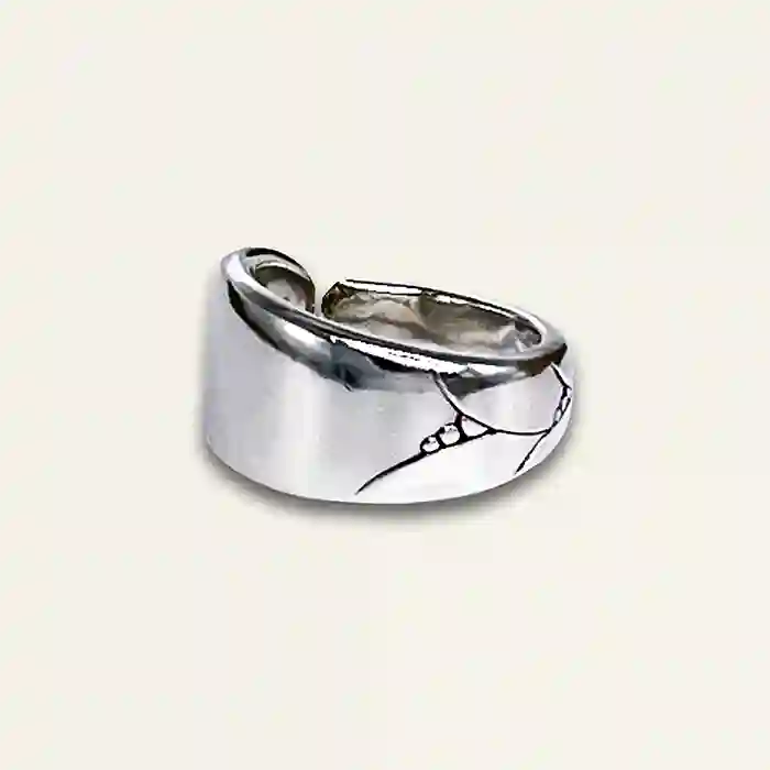 Silver-plated vintage cutlery ring made by hand