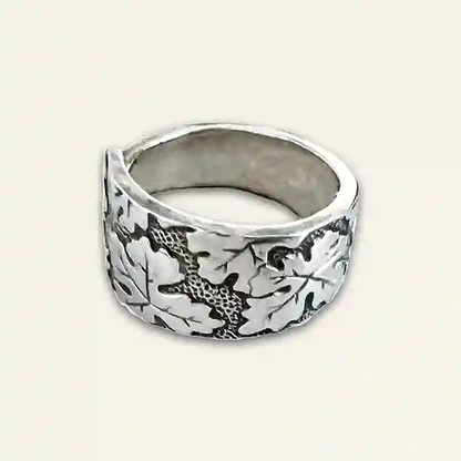 Vintage Leaf Pattern Spoon Ring