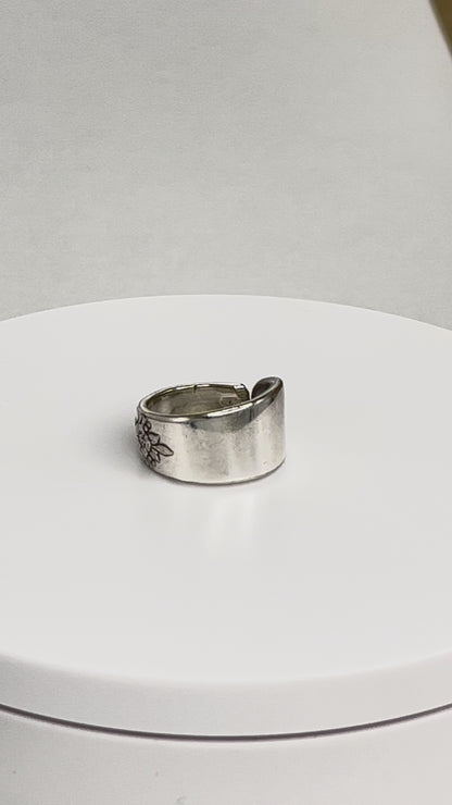 Floral Vine Design Silver-plate Spoon Ring
